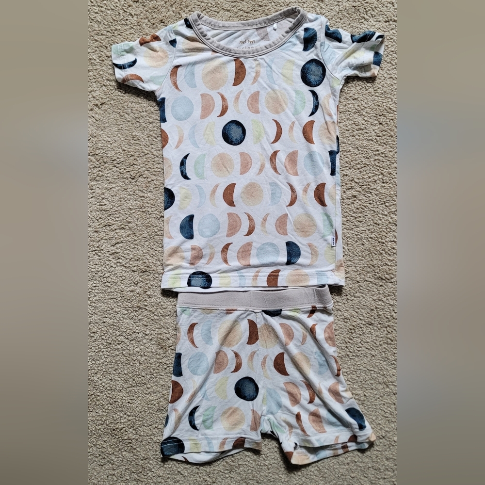 Little Sleepies Luna Neutral Two Piece Short Sleeve & Short Pajama Set Bamboo